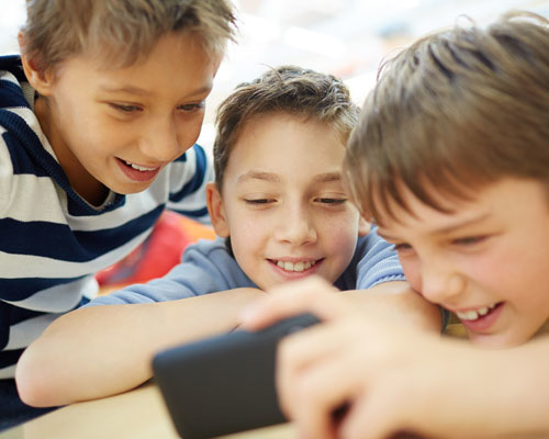 Tips to Share with Families: Practical Advice for Raising Kids in the Digital Age